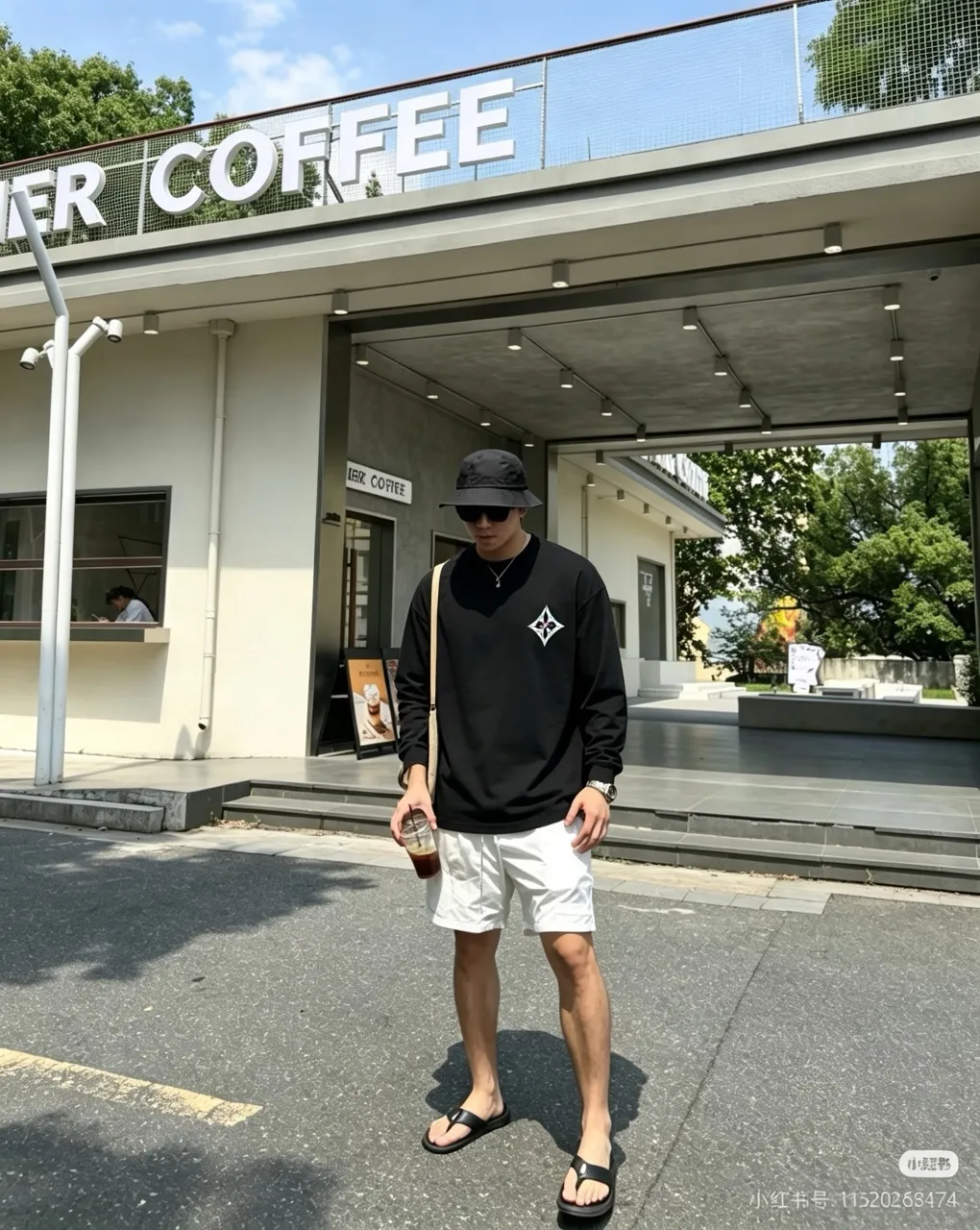 Louis Vuitton/Louis Vuitton four-leaf clover logo graffiti hand-painted long sleeves